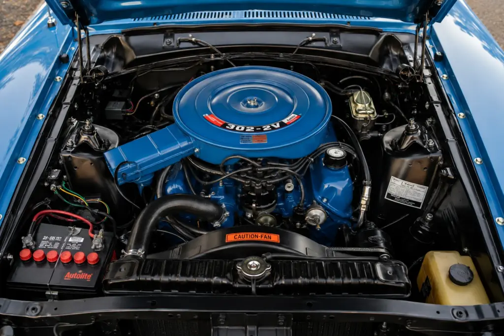 1971_Ford_Maverick_302_Windsor_V8_Engine_Bay